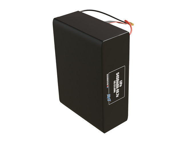 Side-angle render of a 40.7-volt 5450mAh lithium-polymer battery, assembled in the USA for compact UAV, drone, and military robotics platforms.