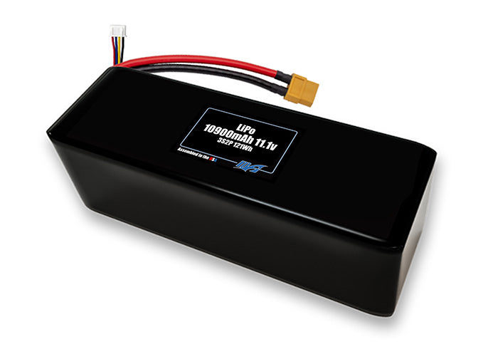 A MaxAmps LiPo 10900mAh 3S 2P 11.1 volt battery pack