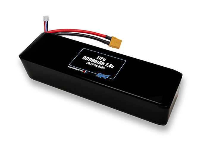 A MaxAmps LiPo 9000mAh 2S 2P 7.4 volt battery pack